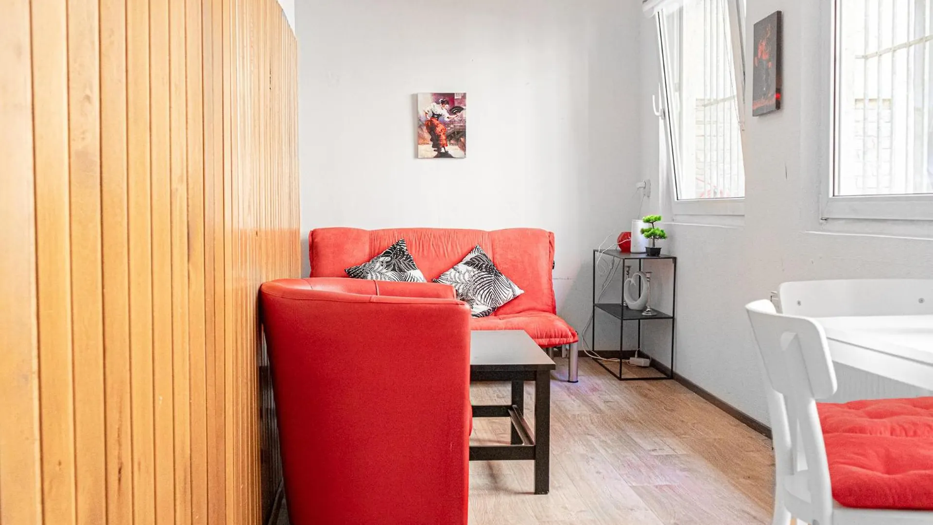Comfy 2Br Wifi, Netflix, Near City Center Vienna 0*,  Austria