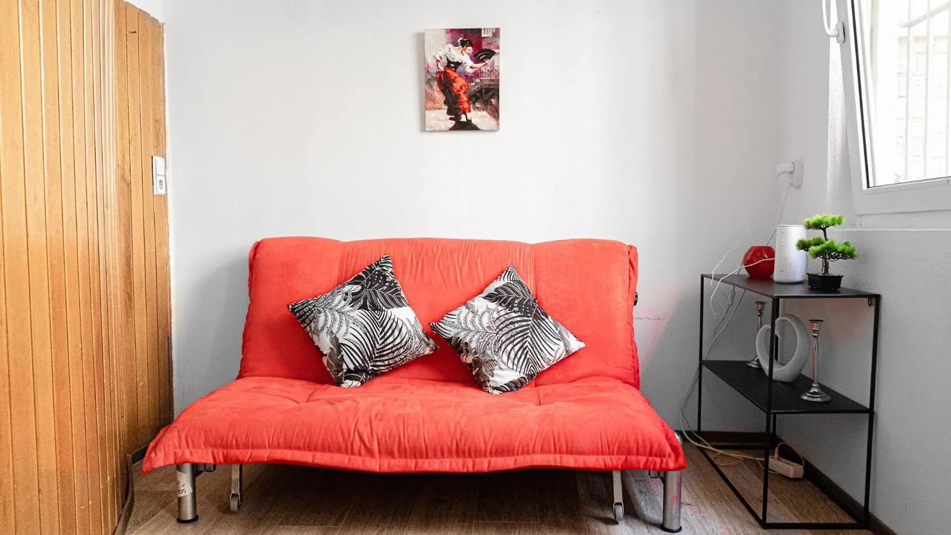 Comfy 2Br Wifi, Netflix, Near City Center Vienna 0*,